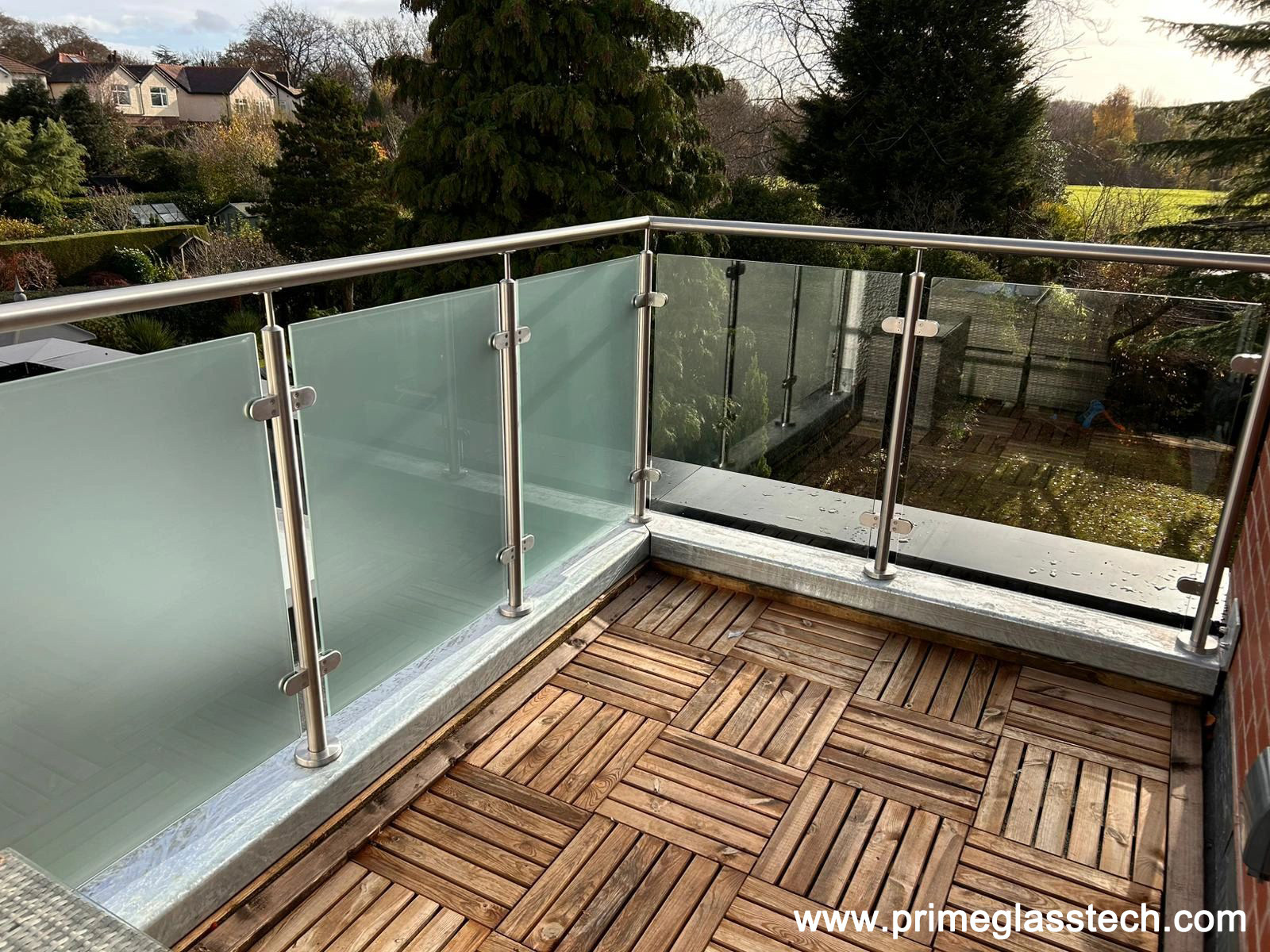 Transparent and Frosted Glass Railings for Balcony
